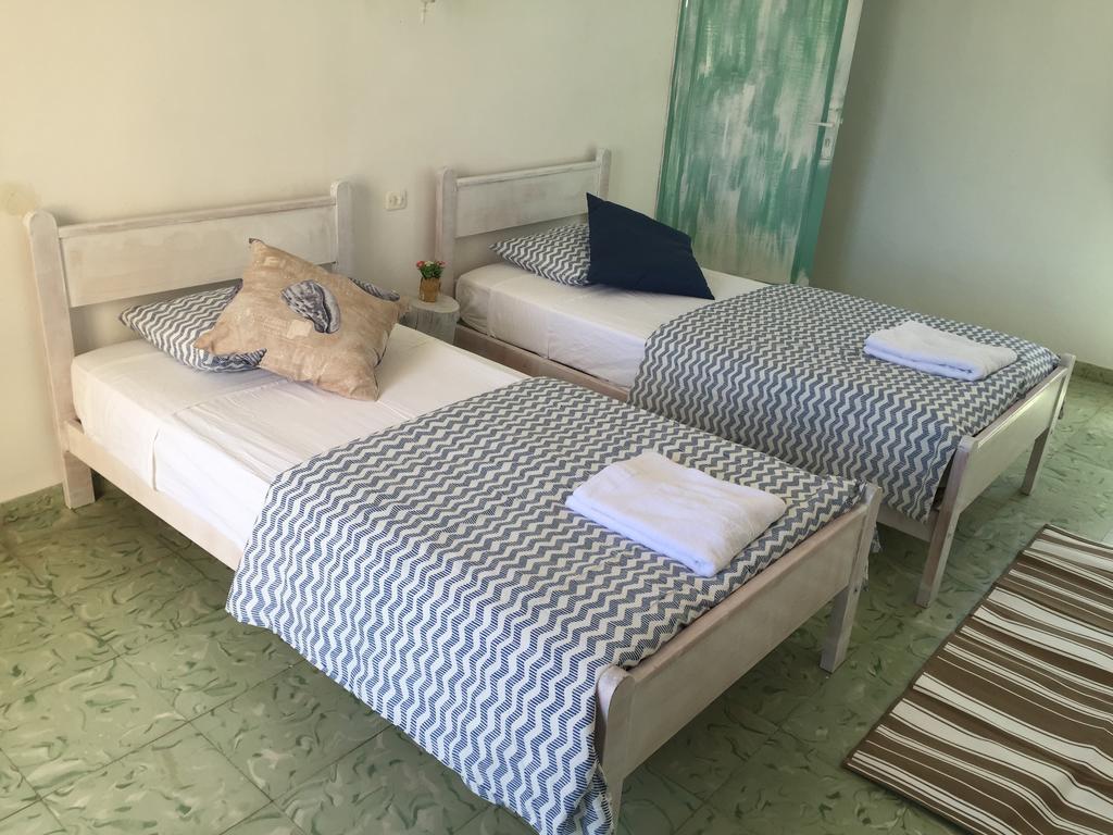 La Marina De Maria Guest House Кала Фигера Екстериор снимка